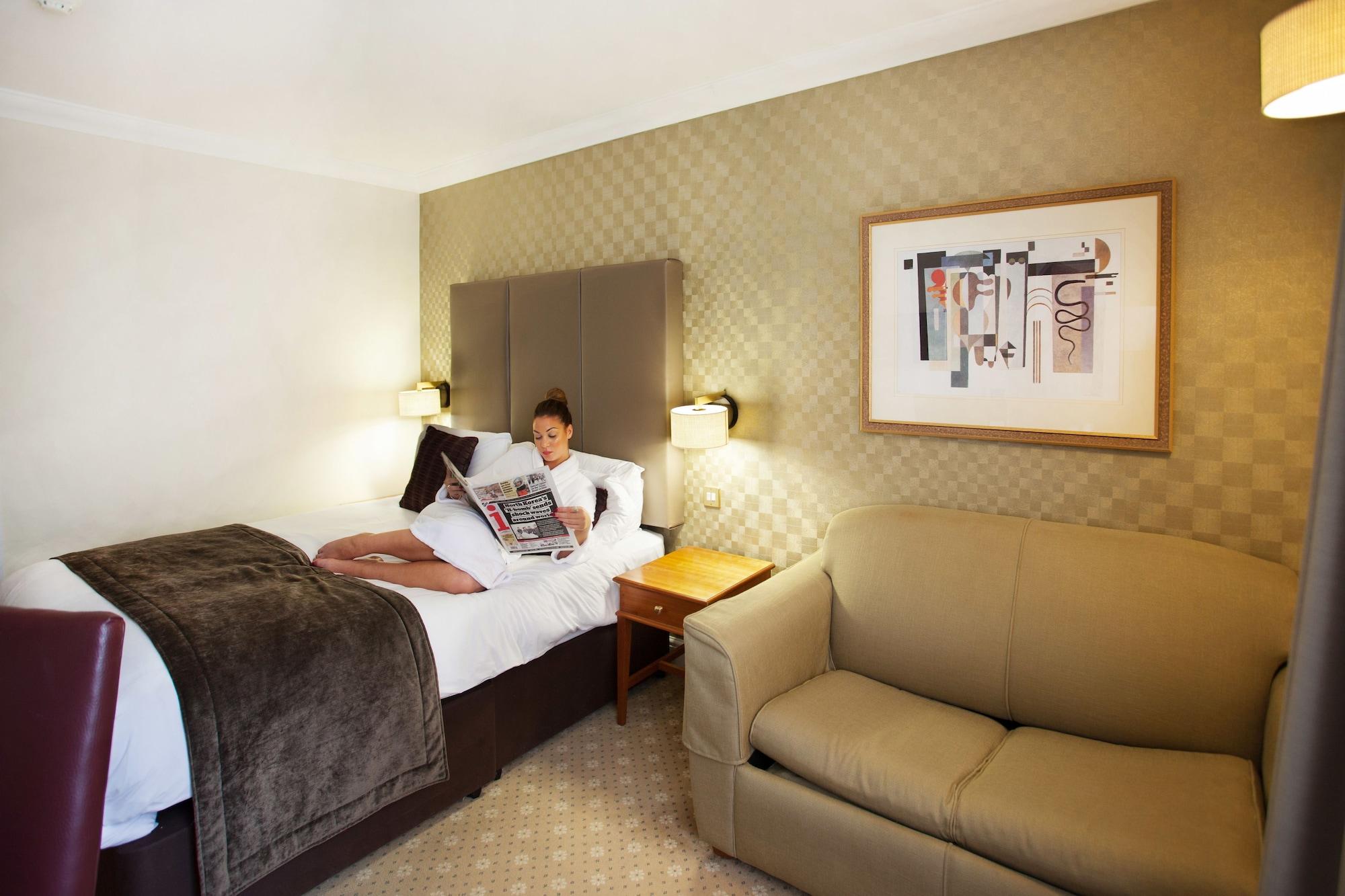 Apollo Hotel Basingstoke Dış mekan fotoğraf