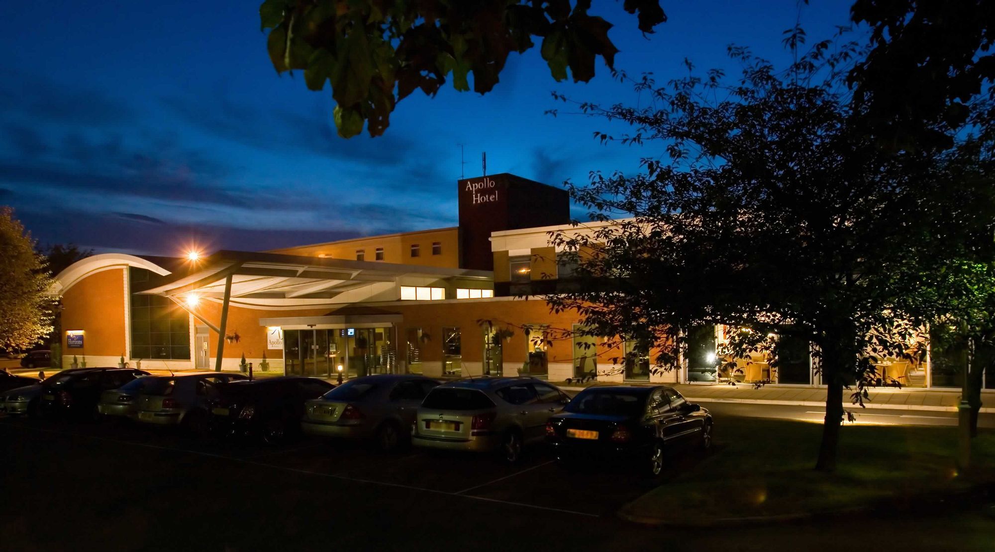 Apollo Hotel Basingstoke Dış mekan fotoğraf